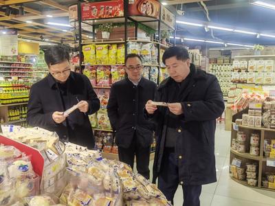 江陵縣順利接受省級(jí)食品安全縣評(píng)價(jià)驗(yàn)收，筑牢食品銷售安全防線